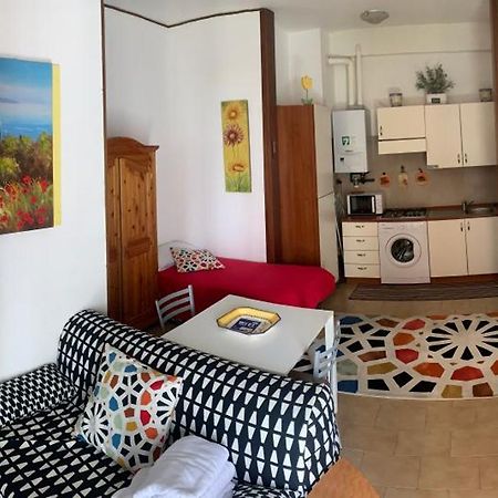 Appartamento Affitti Brevi Verona Colors/G.B. Rossi Friendly Экстерьер фото