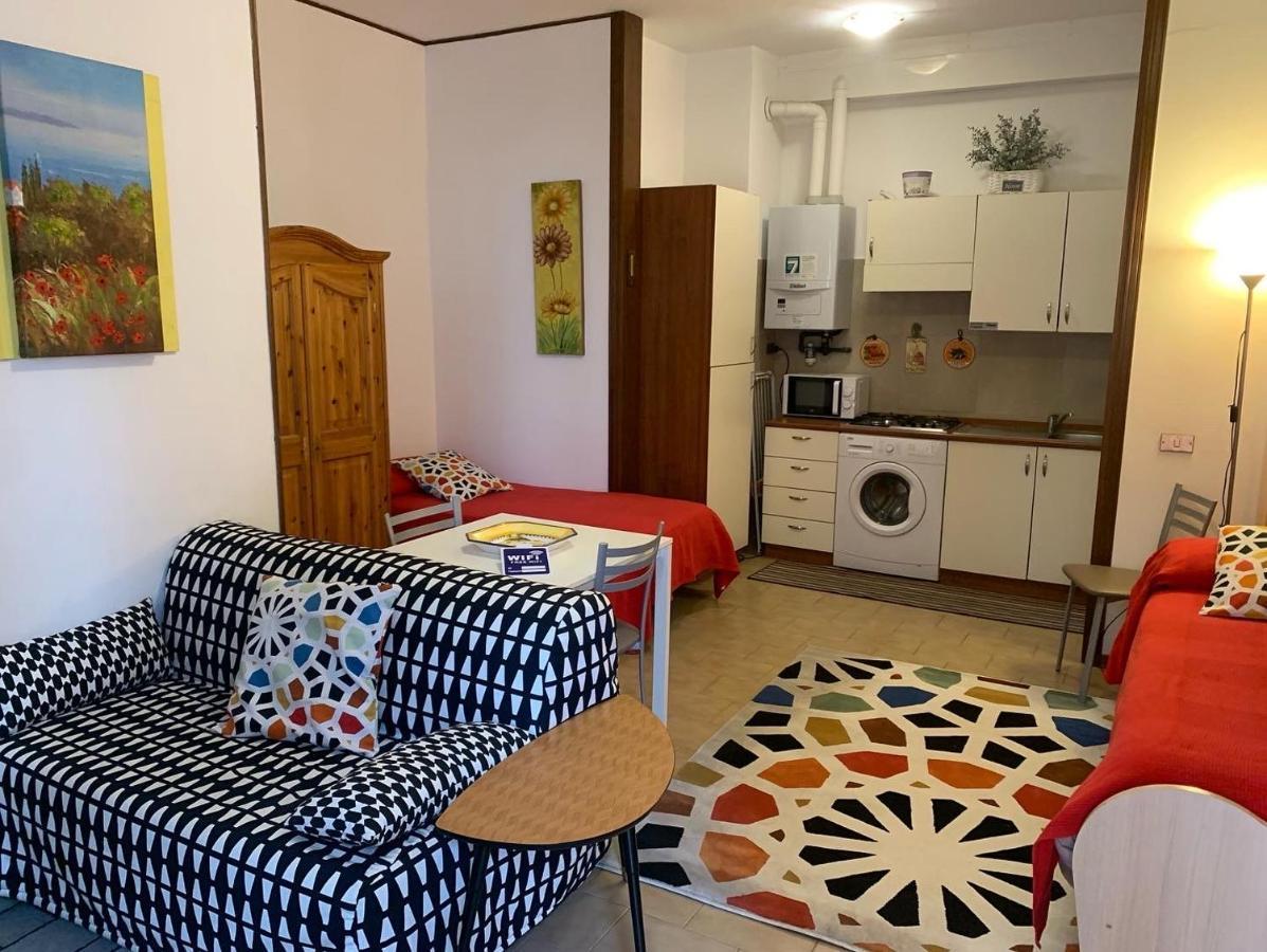 Appartamento Affitti Brevi Verona Colors/G.B. Rossi Friendly Экстерьер фото